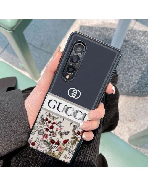 Gucci グッチブランドGalaxy Z Flip 5ケース 折りたたみ モノグラム ギャラクシーZフリップ5ケース 折畳み式 ブランドgalaxy z flip5ケース ファッションギャラクシーZフリップ4スマホケース 激安